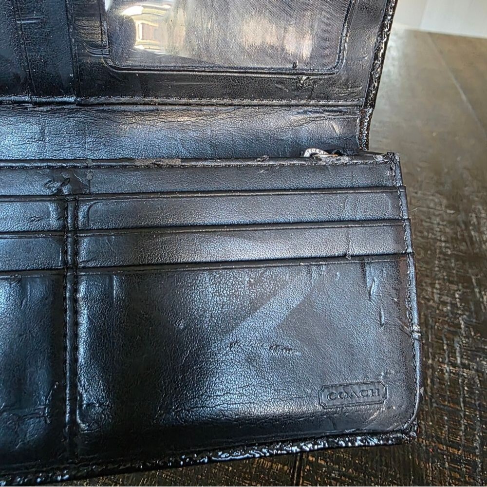 Sold Vtg Coach Monogram Signature C Fabric Trifold Snap Closure Wallet 7x4 - Picture 7 of 10